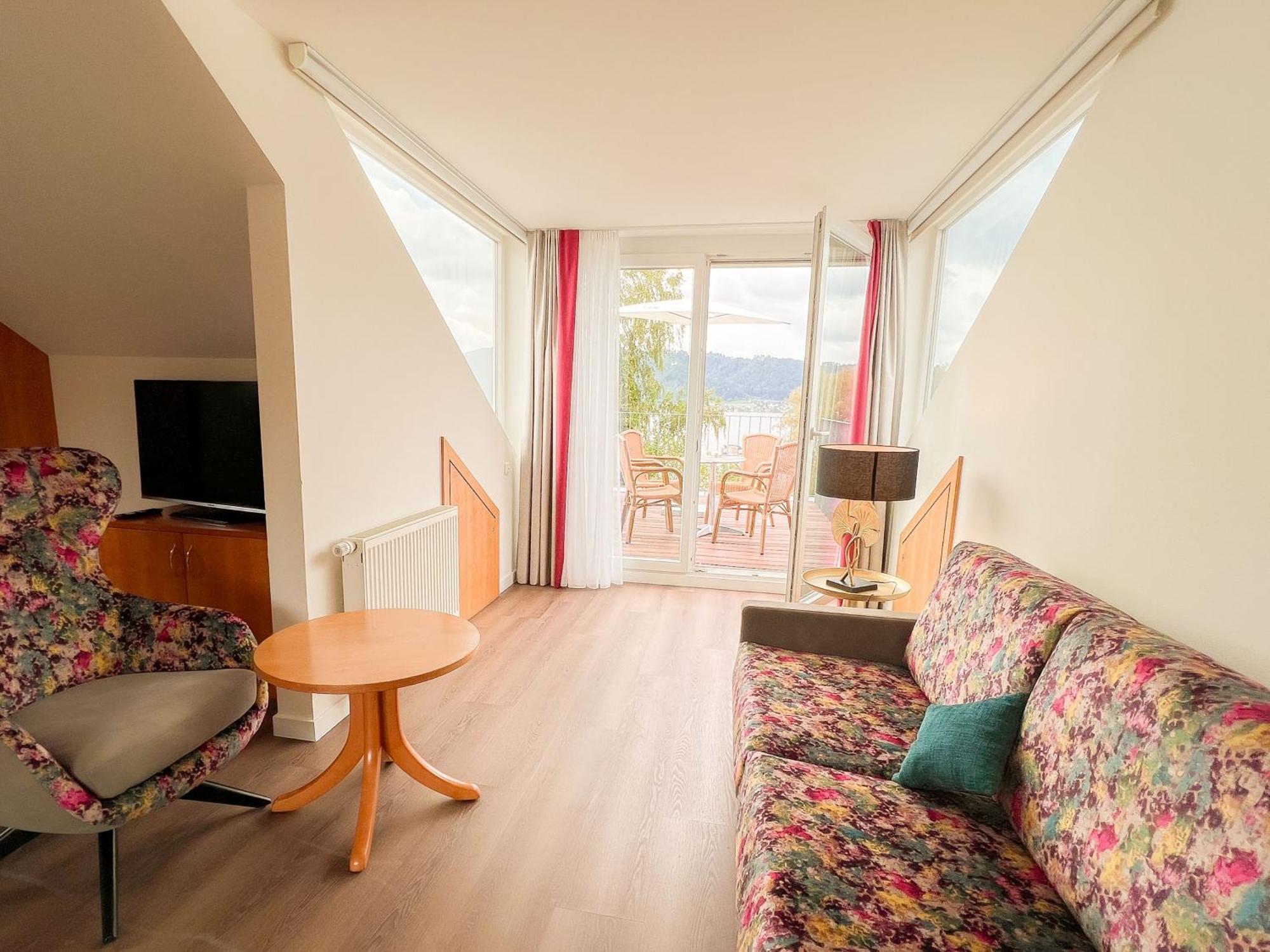 Hotel Rosmarin Bodman-Ludwigshafen Buitenkant foto